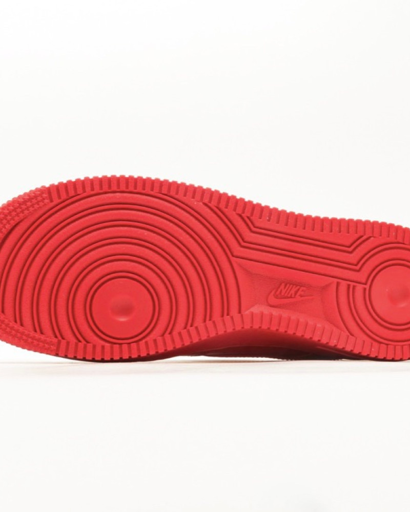 Nike Air Force 1 ’07 Low “Triple Red”