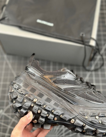 Balenciaga Defender Bouncer Sneaker