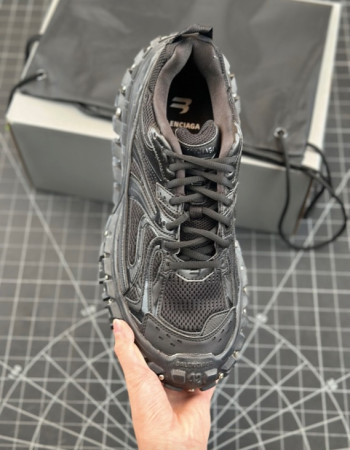 Balenciaga Defender Bouncer Sneaker