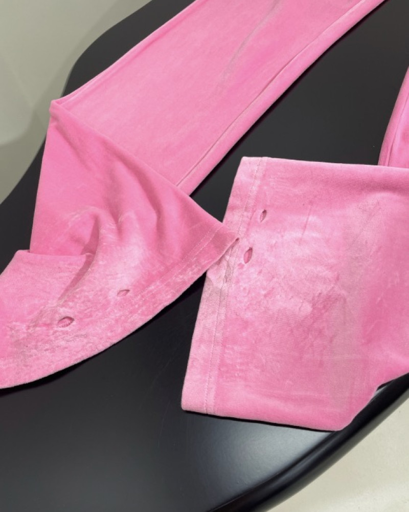 Balenciaga’s Pre-Fall 2024 collection Pink Hoodie and Sweatpants 