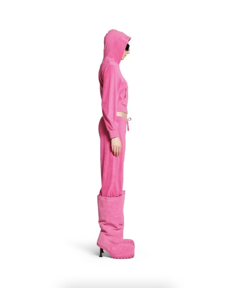 Balenciaga’s Pre-Fall 2024 collection Pink Hoodie and Sweatpants 