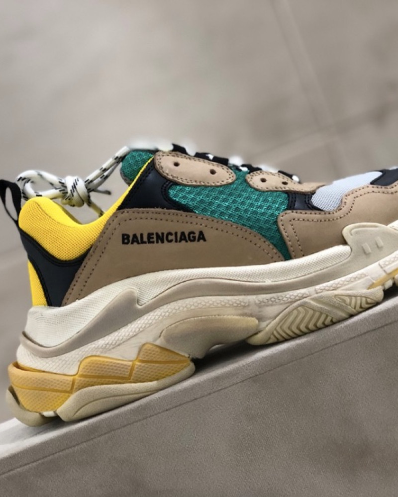Balenciaga Triple S