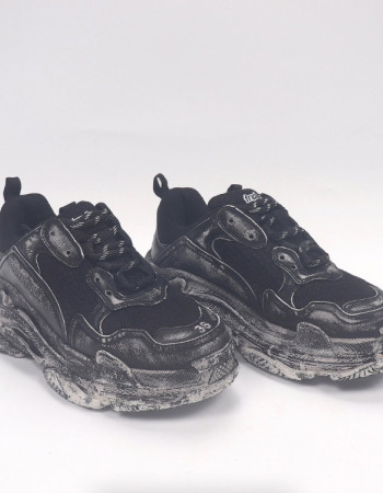 Balenciaga Triple S