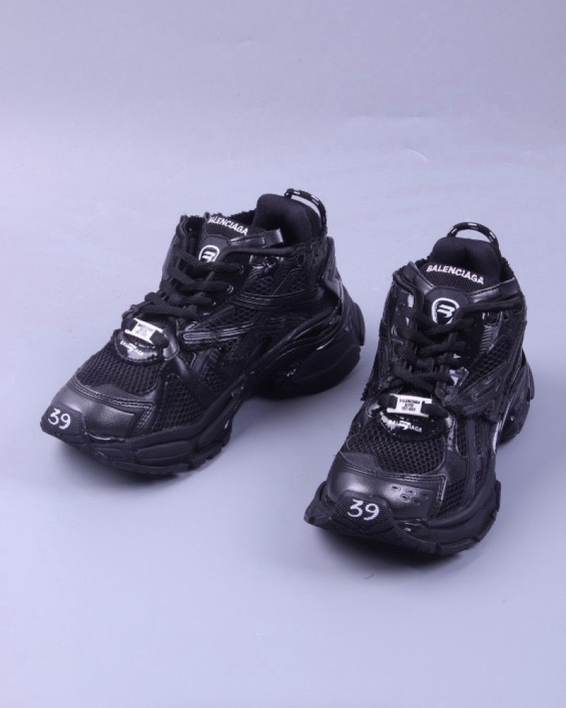 Balenciaga Asics Runner 