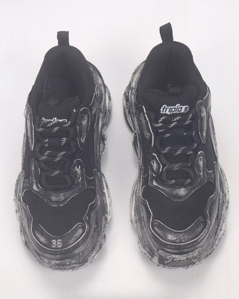 Balenciaga Triple S