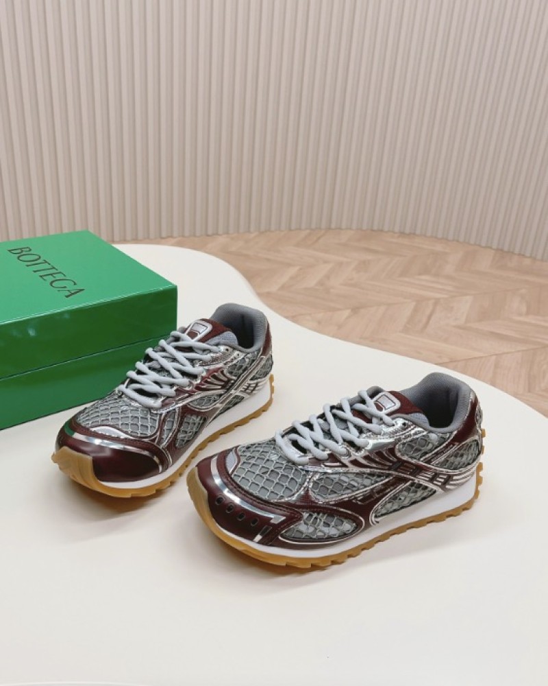 Bottega Veneta Orbit Sneakers 