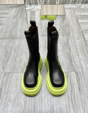 Bottega Veneta Chelsea Boots 