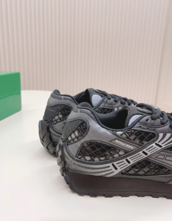 Bottega Veneta Orbit Sneakers 