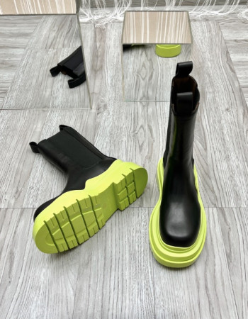 Bottega Veneta Chelsea Boots 