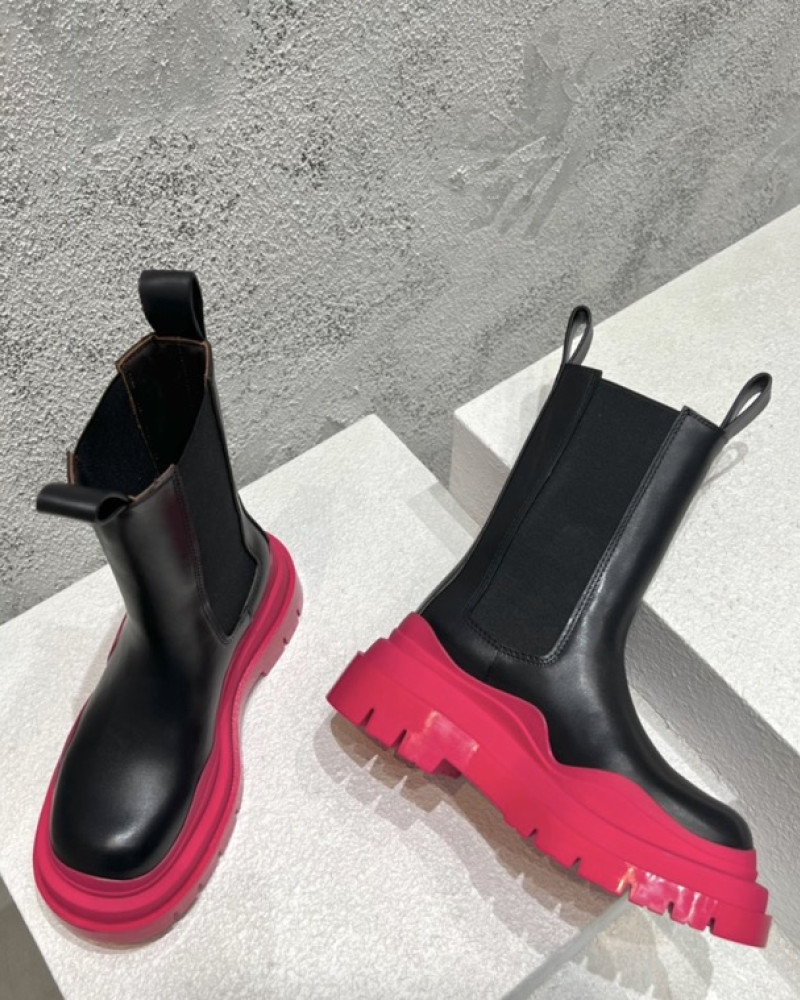 Bottega Veneta Chelsea Boots 