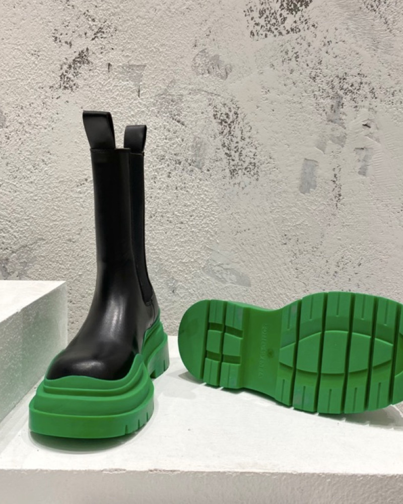 Bottega Veneta Chelsea Boots 