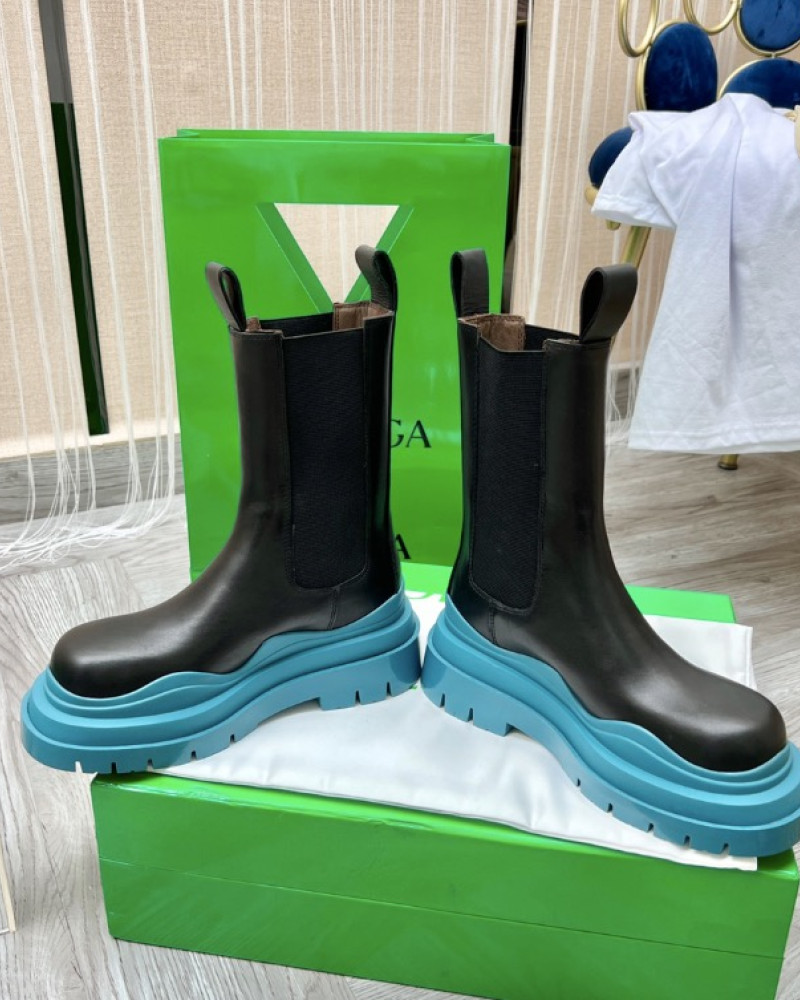 Bottega Veneta Chelsea Boots 