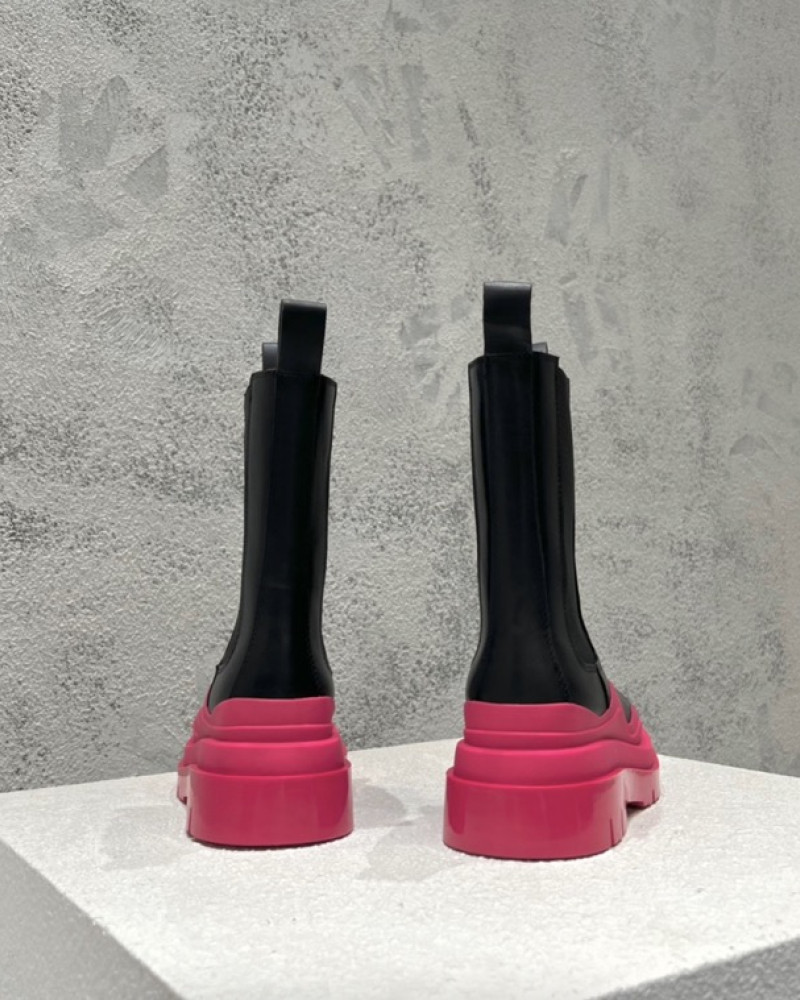 Bottega Veneta Chelsea Boots 