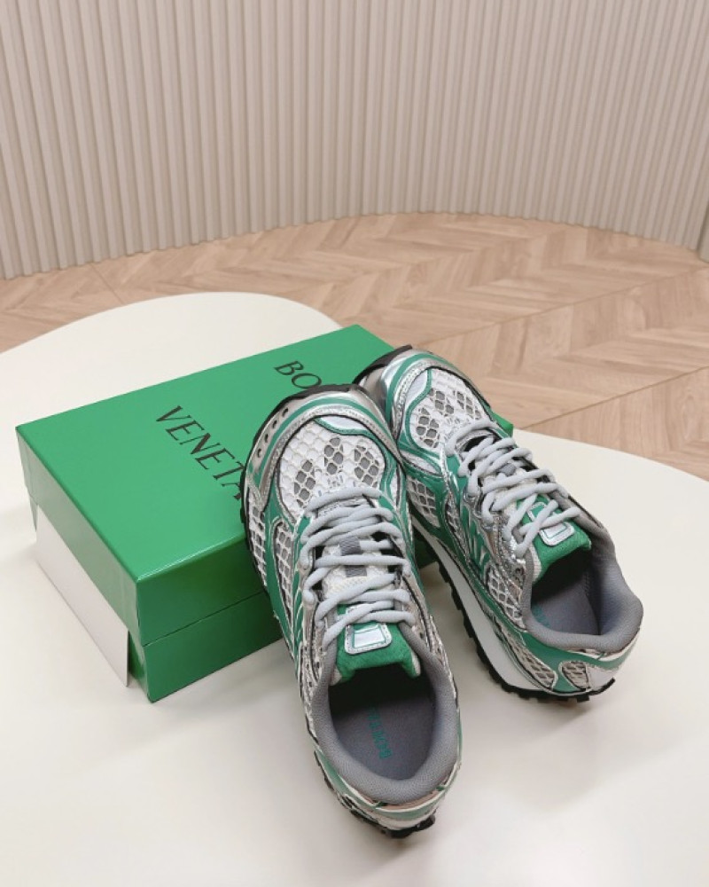 Bottega Veneta Orbit Sneakers 