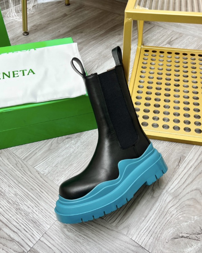Bottega Veneta Chelsea Boots 