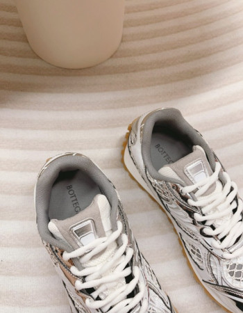 Bottega Veneta Orbit Sneakers 
