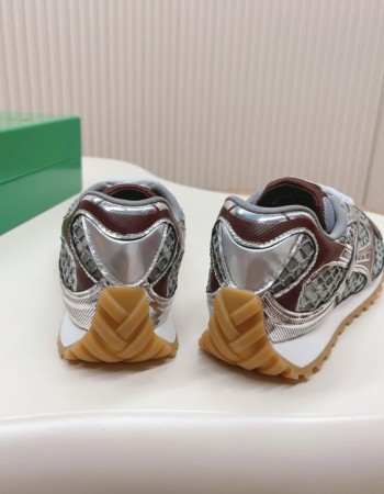 Bottega Veneta Orbit Sneakers 