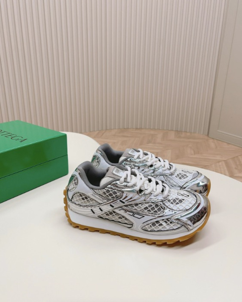 Bottega Veneta Orbit Sneakers 