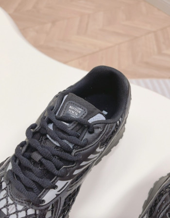 Bottega Veneta Orbit Sneakers 