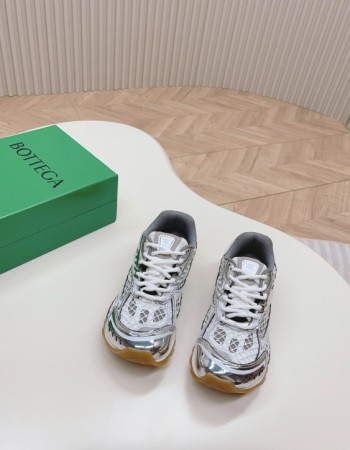 Bottega Veneta Orbit Sneakers 