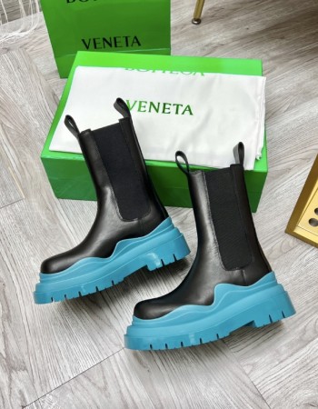Bottega Veneta Chelsea Boots 