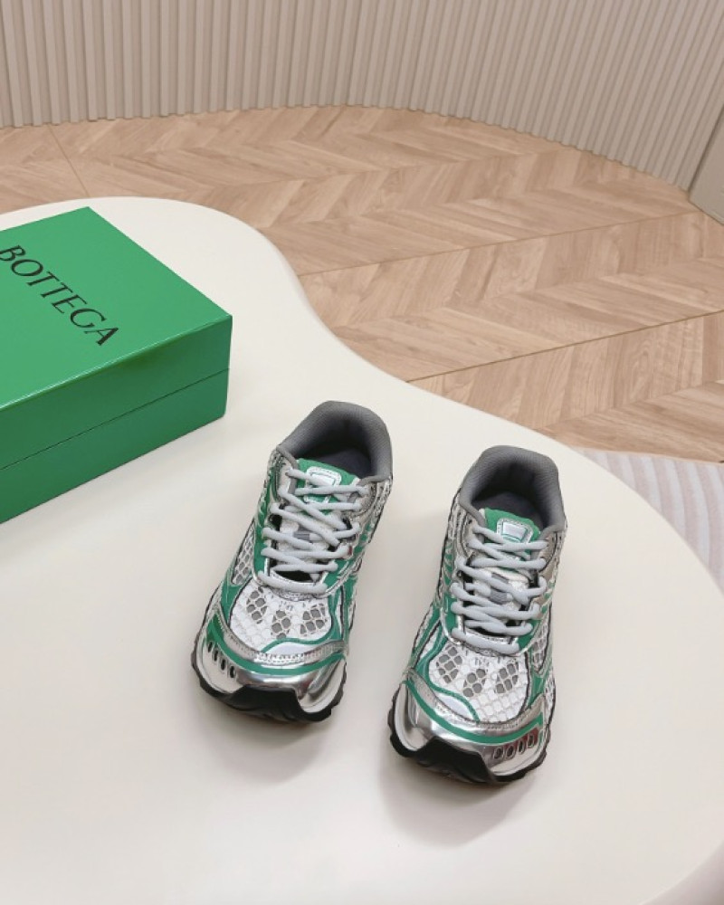 Bottega Veneta Orbit Sneakers 