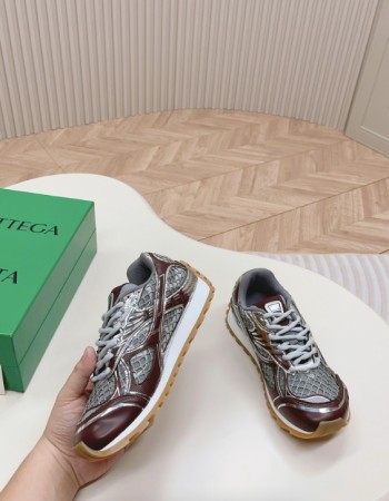 Bottega Veneta Orbit Sneakers 