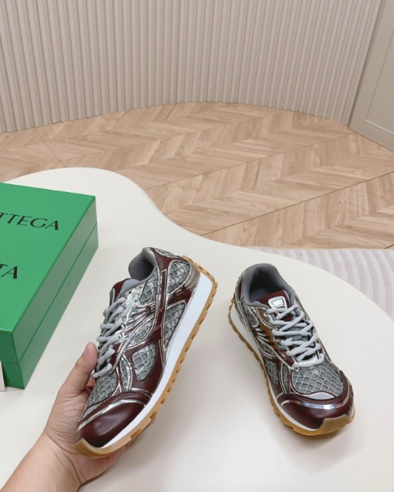 Bottega Veneta Orbit Sneakers 