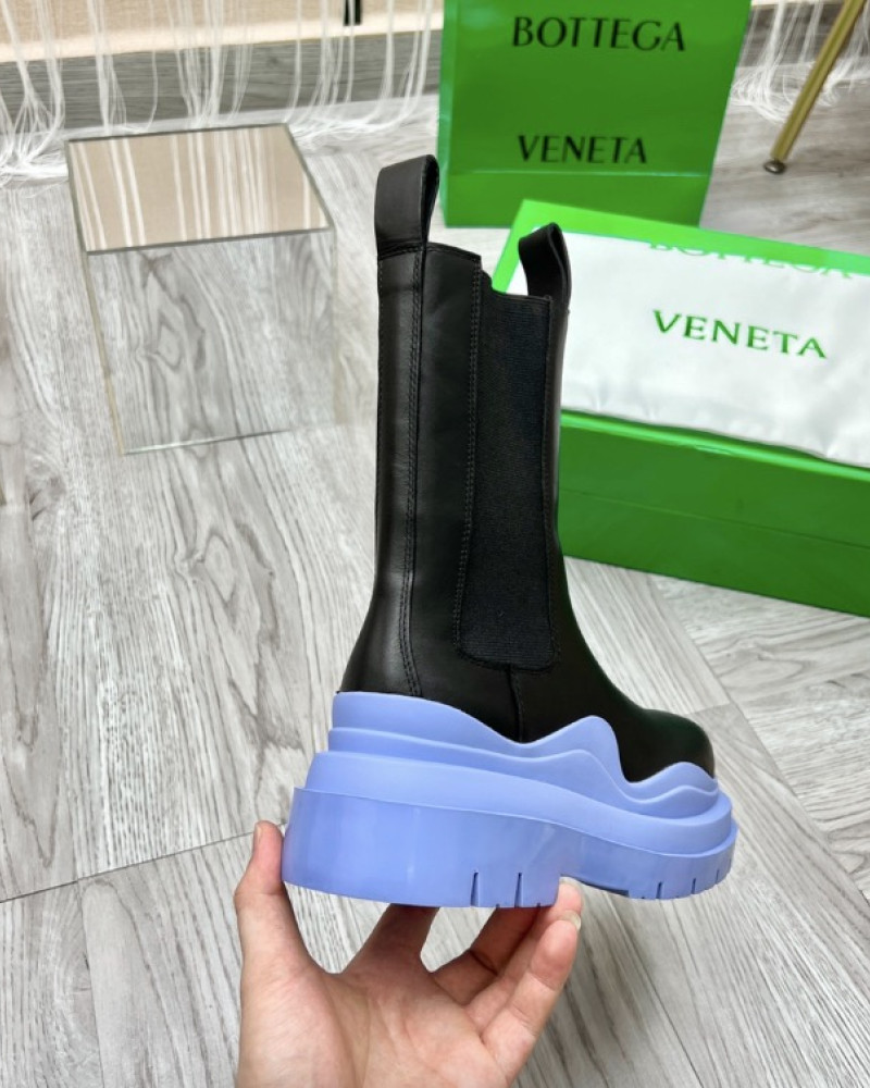 Bottega Veneta Chelsea Boots 