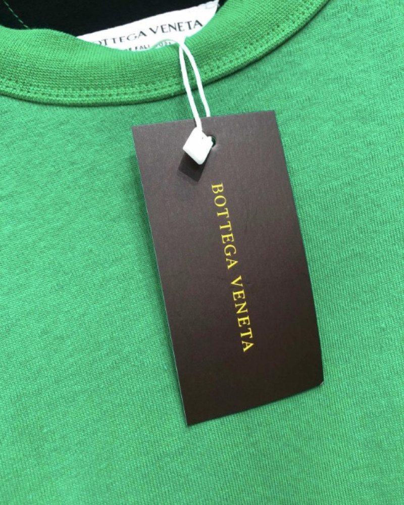 Bottega Veneta  T-Shirt 