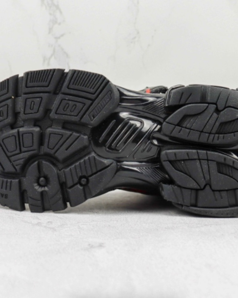 Balenciaga Runner Graffiti