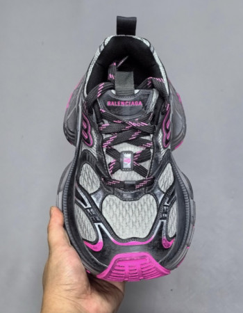 Balenciaga 10XL Distressed Runner Sneakers – Grey/Pink
