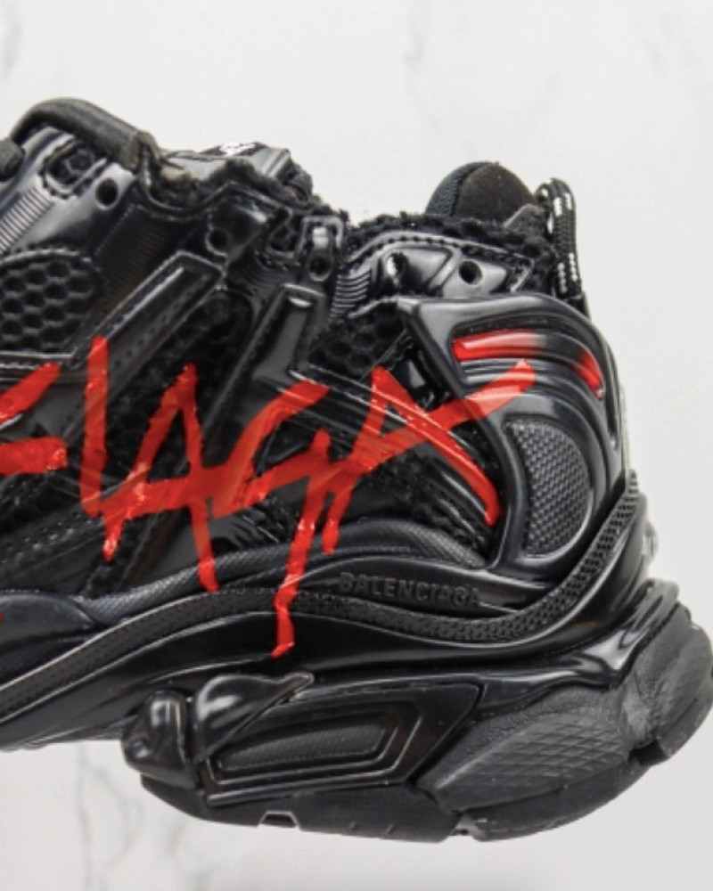 Balenciaga Runner Graffiti