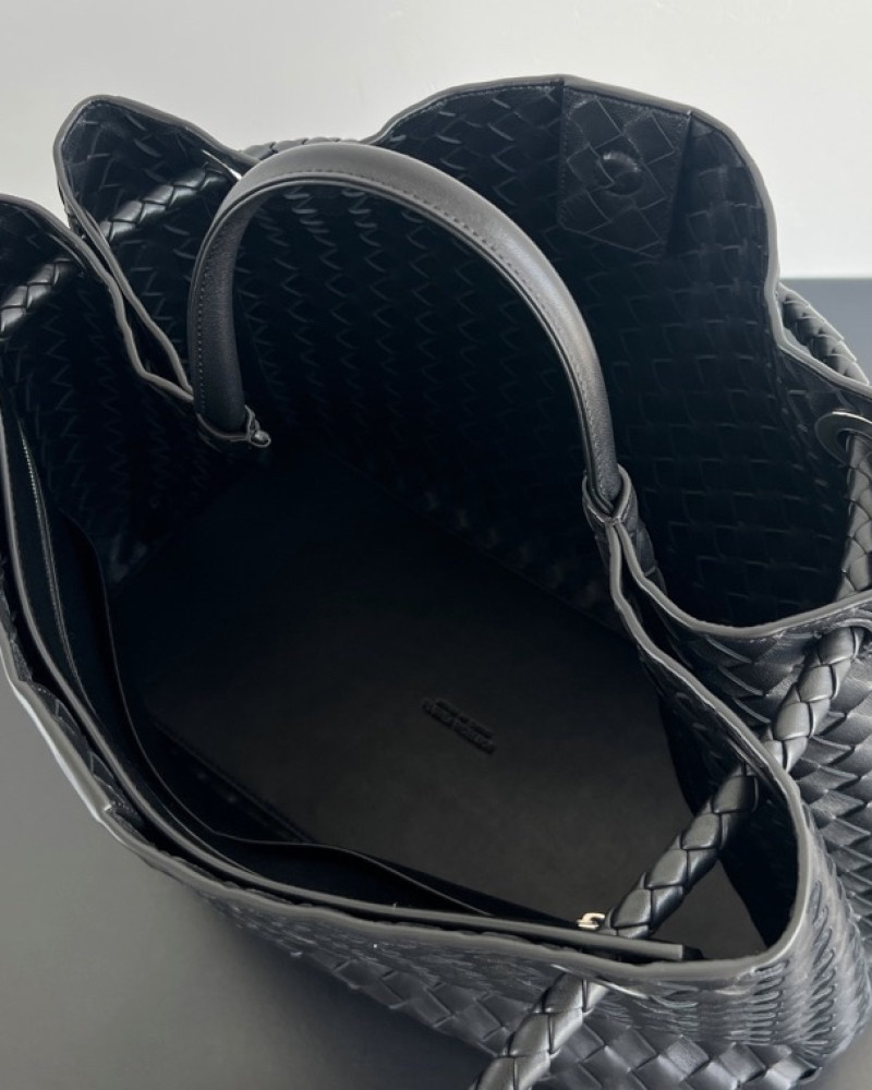 Bottega Veneta Intrecciato Bag