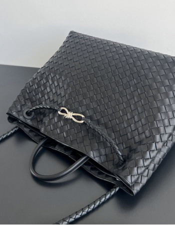 Bottega Veneta Intrecciato Bag