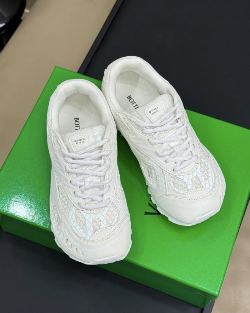 Bottega Veneta Orbit Sneakers 