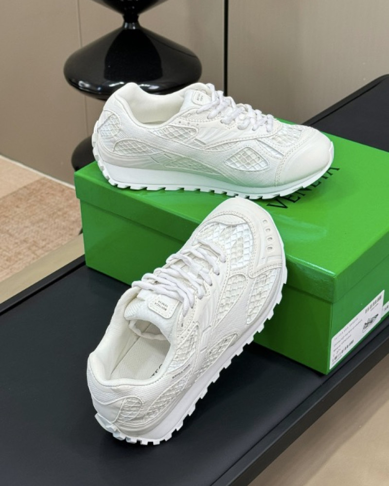 Bottega Veneta Orbit Sneakers 