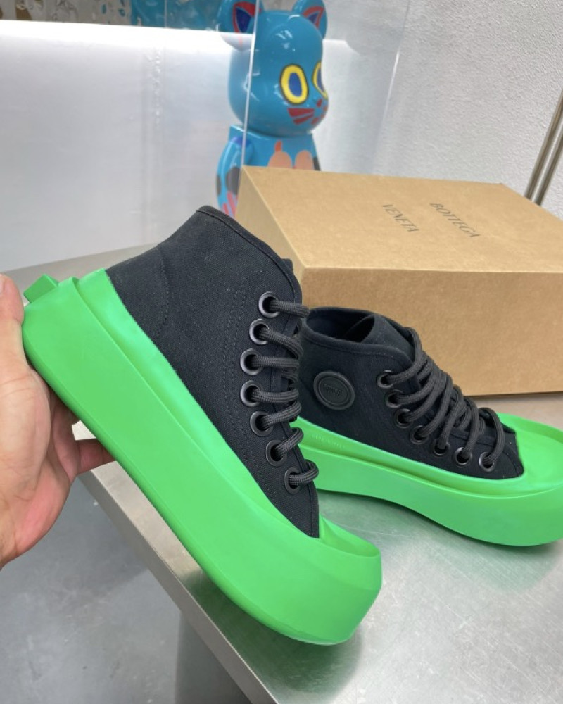 Bottega Veneta Mid Vulcan Sneaker 
