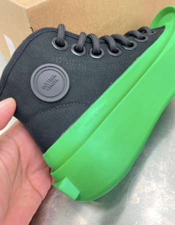 Bottega Veneta Mid Vulcan Sneaker 