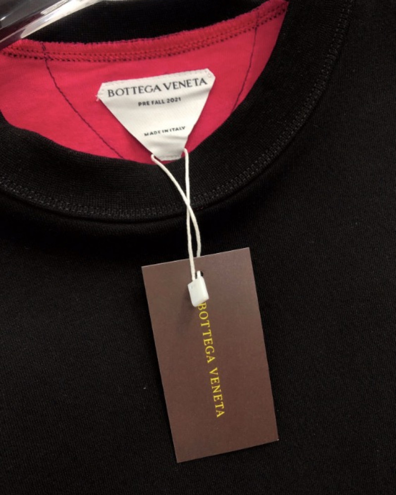 Bottega Veneta  T-Shirt 