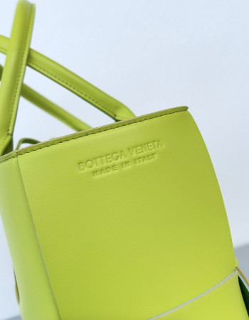 Bottega Veneta Arco Tote Bag