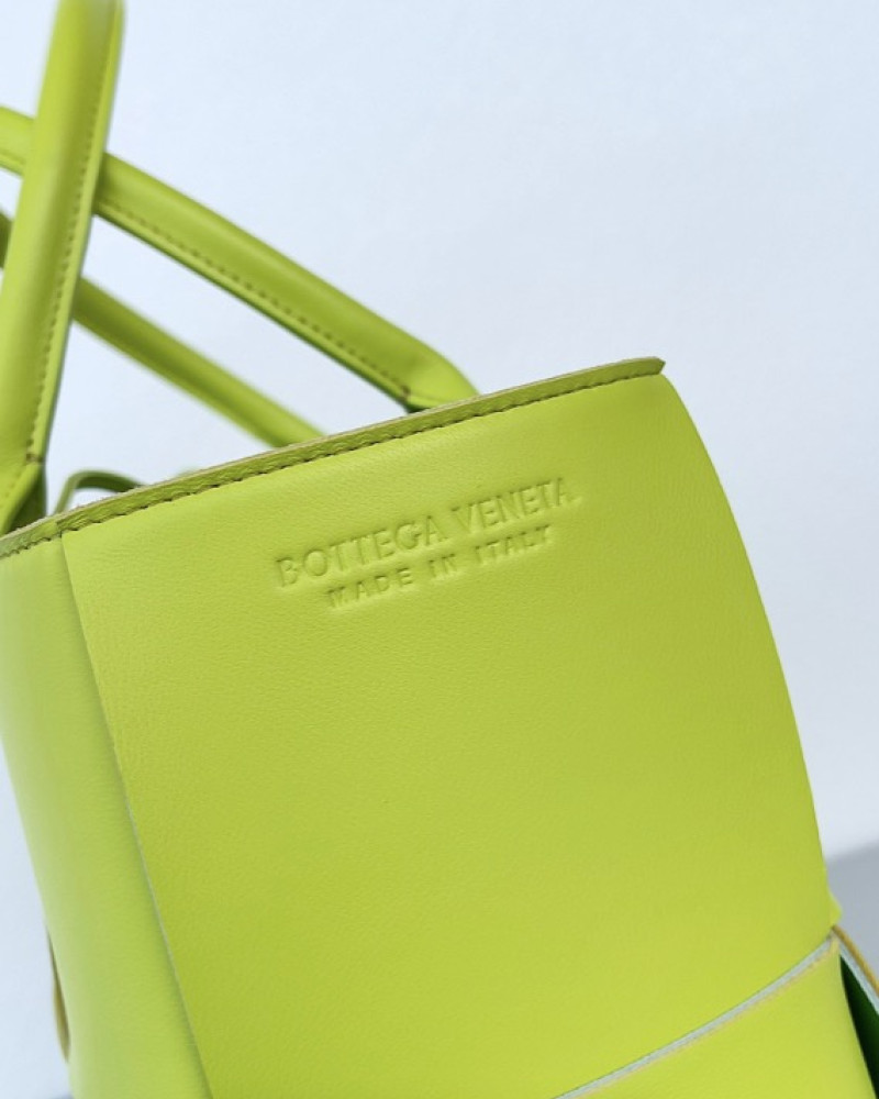 Bottega Veneta Arco Tote Bag