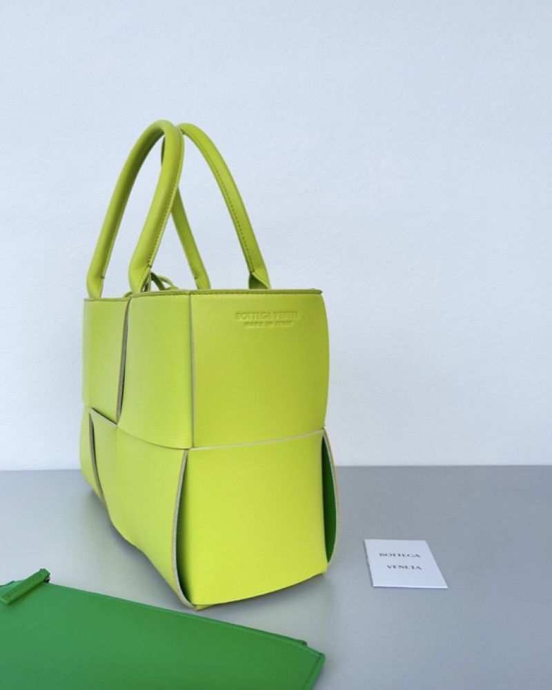 Bottega Veneta Arco Tote Bag