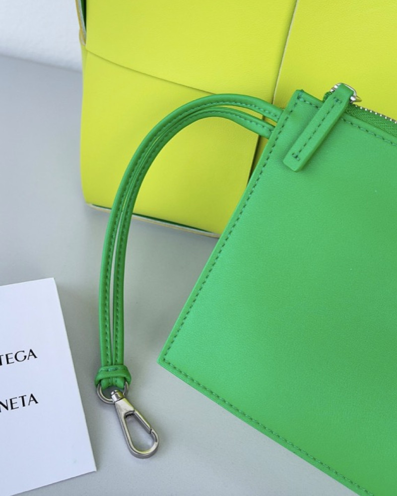 Bottega Veneta Arco Tote Bag