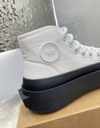 Bottega Veneta Mid Vulcan Sneaker 