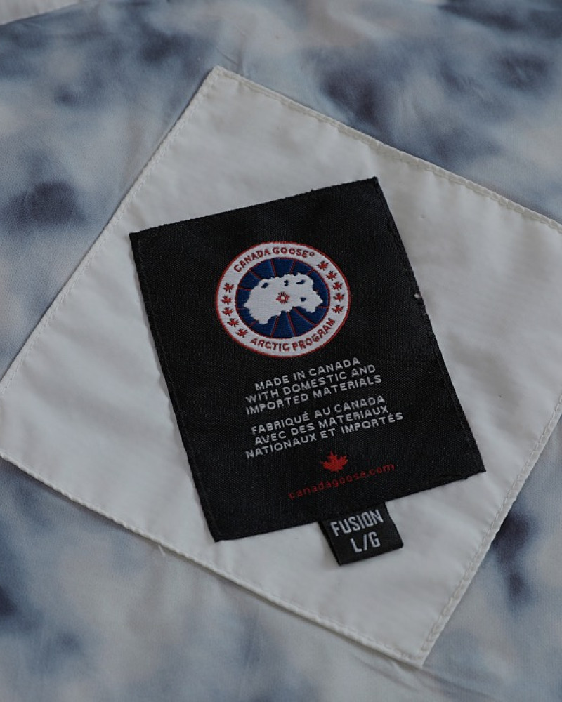 Canada Goose Garson Vest – White / Tonal Disc.