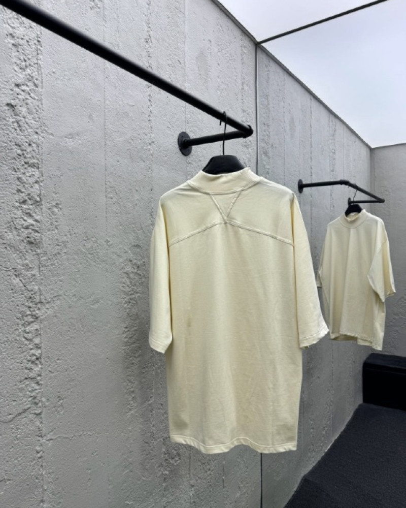 Bottega Veneta  T-Shirt 