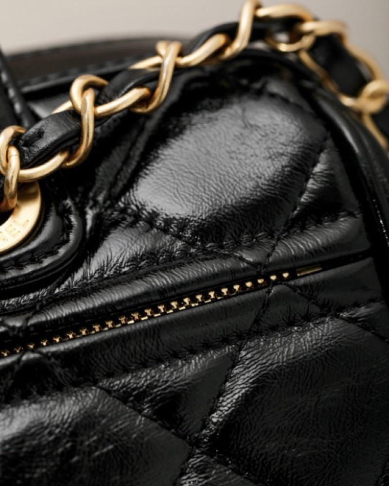 Coco Chanel Quilted Leather Bag 