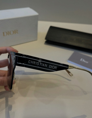 Christian Dior DiorClub M4U Oblique Shield Sunglasses