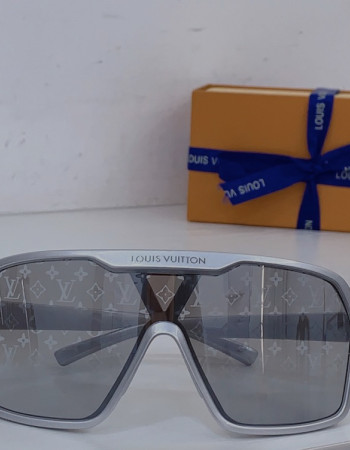 Louis Vuitton LV Tramontane Mask (Z3103U)